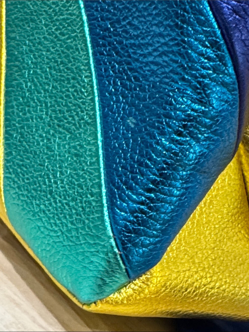 Kurt Geiger Bag Large Kensington Rainbow Leather Shoulder Chain Bag - Picture 17 of 17